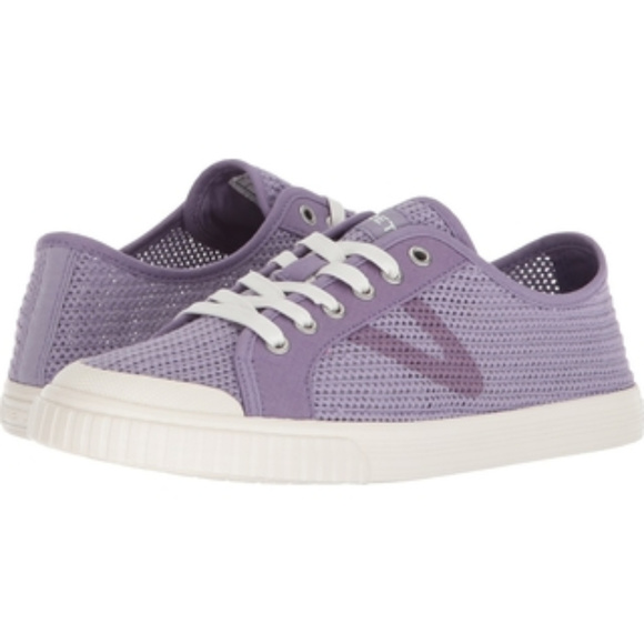 TRETORN Lace Up Mesh Sneakers - Picture 4 of 8